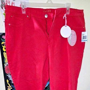 Curve Appeal Compression Jeggings